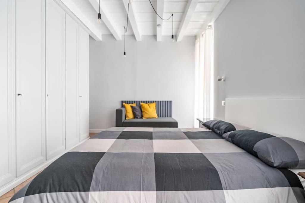 L'Atelier Del Centro: Tra Design, Storia E Fascino Apartment Brescia Exterior photo