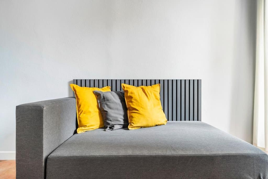 L'Atelier Del Centro: Tra Design, Storia E Fascino Apartment Brescia Exterior photo